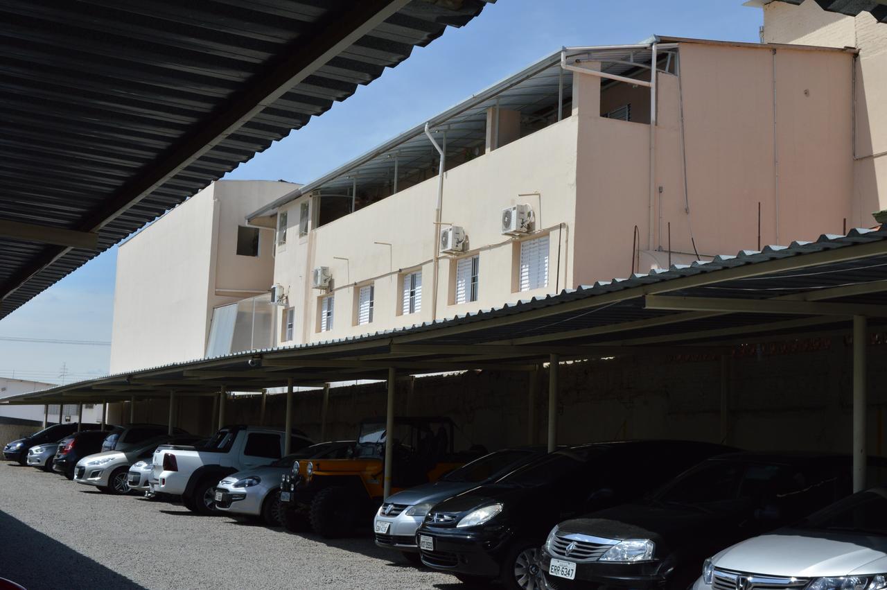 Hotel Rio Claro Екстериор снимка
